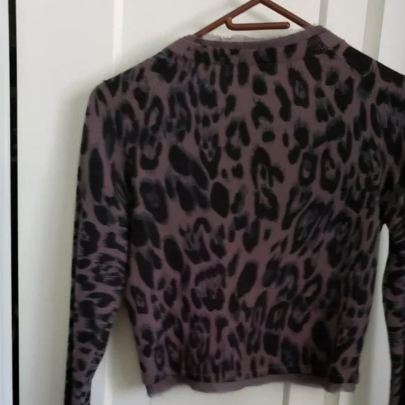 Neiman Marcus cardigan - Picture 2 of 4